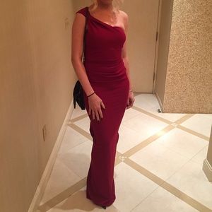 Nicole Bakti evening gown